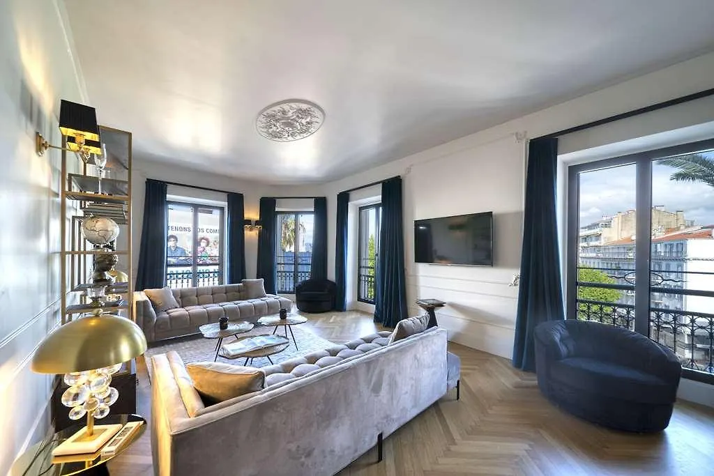Mig Collection Apartments Канны Отель