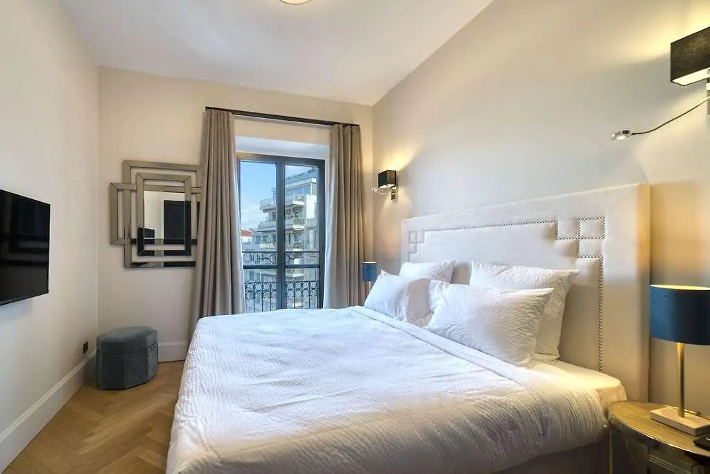 Mig Collection Apartments Канны